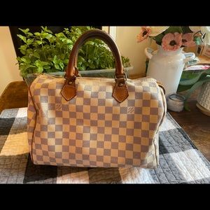 Authentic Louis Vuitton speedy hand bag